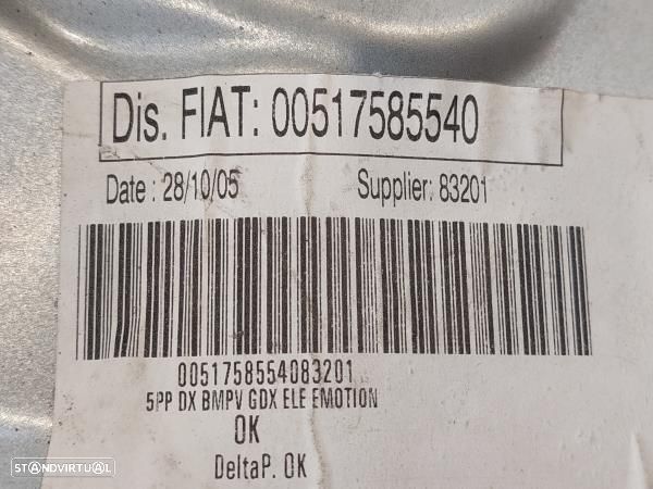Elevador Tras Dto  Lancia Musa (350_) - 6