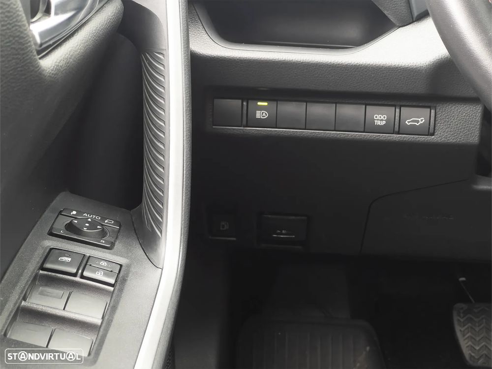 Toyota RAV4 2.5 HDF Plug-in Comfort AWD-i - 19