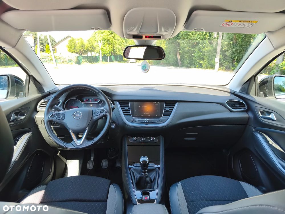 Opel Grandland X 1.5 D Start/Stop Business Edition - 22