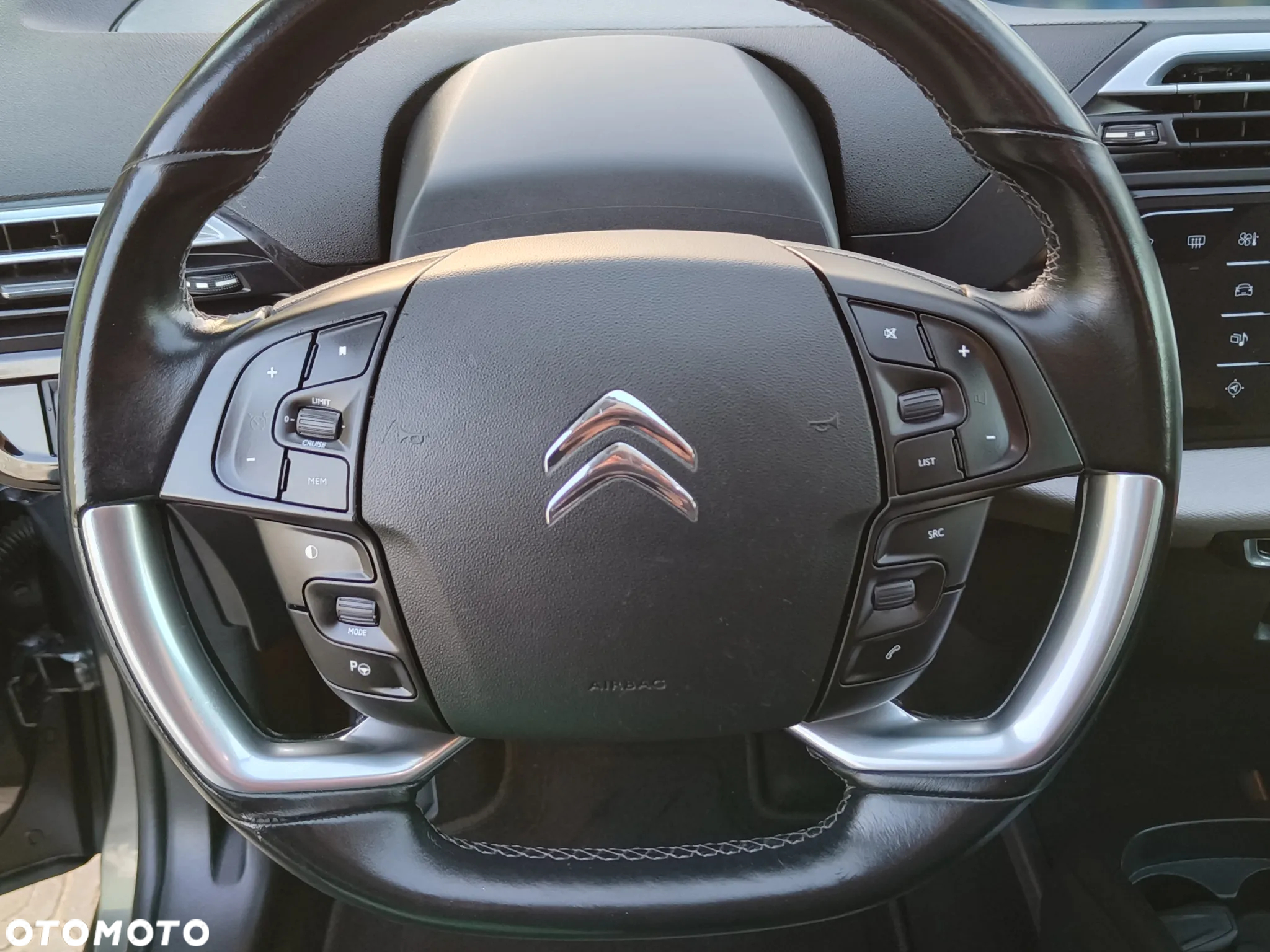 Citroën C4 Grand Picasso - 26