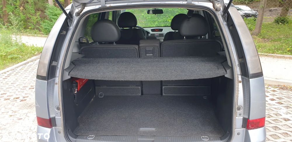 Opel Meriva 1.4 Cosmo - 29