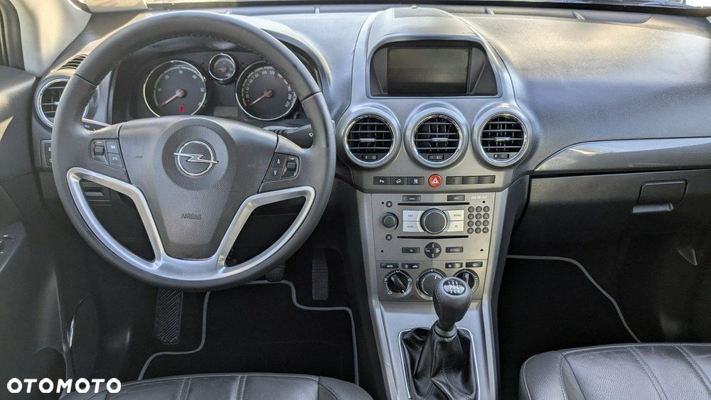 Opel Antara - 22
