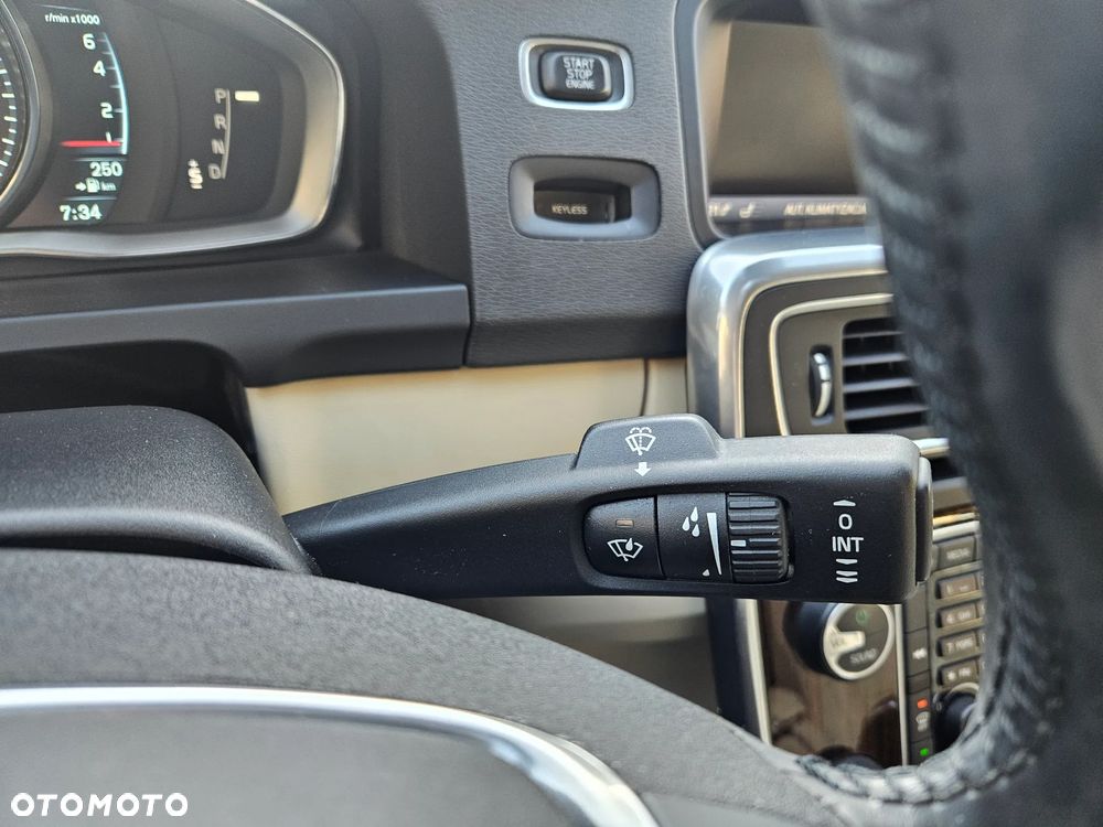 Volvo S60 2.5 T5 - 33