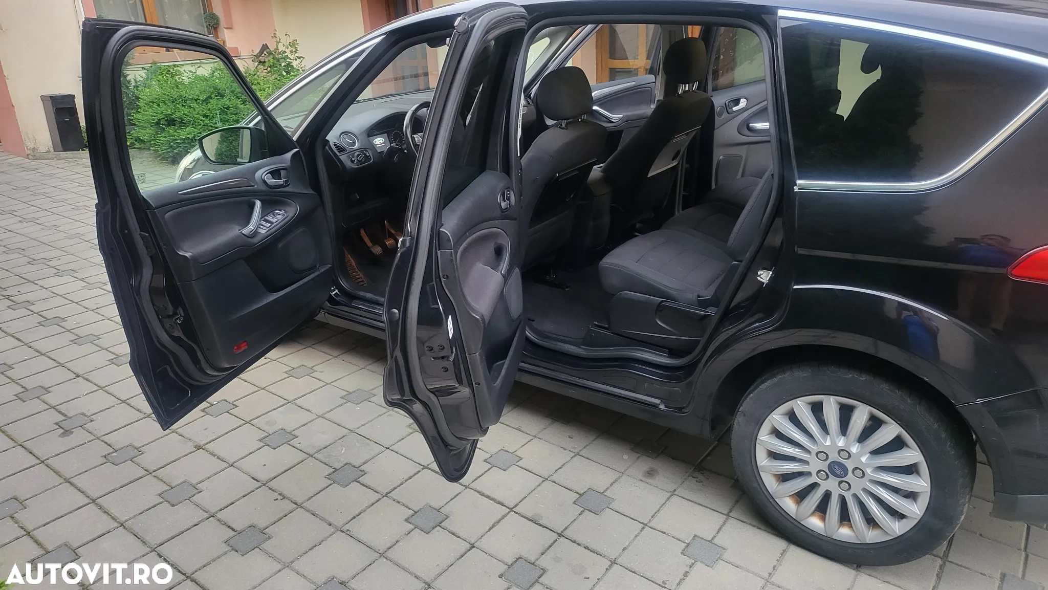 Ford S-Max 2.0 TDCi Titanium - 31
