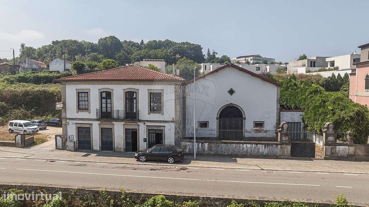 Quinta em pleno coração de Barcelinhos - Grande imagem: 2/41
