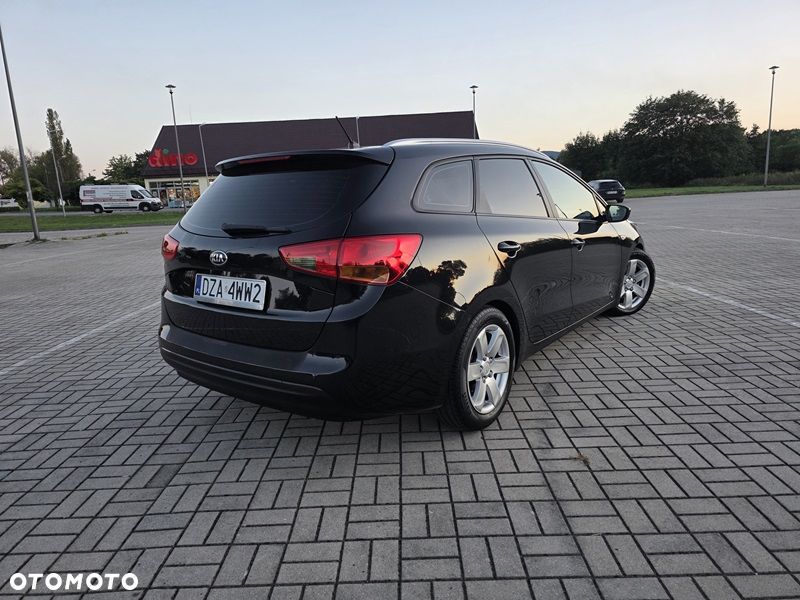 Kia Ceed - 3
