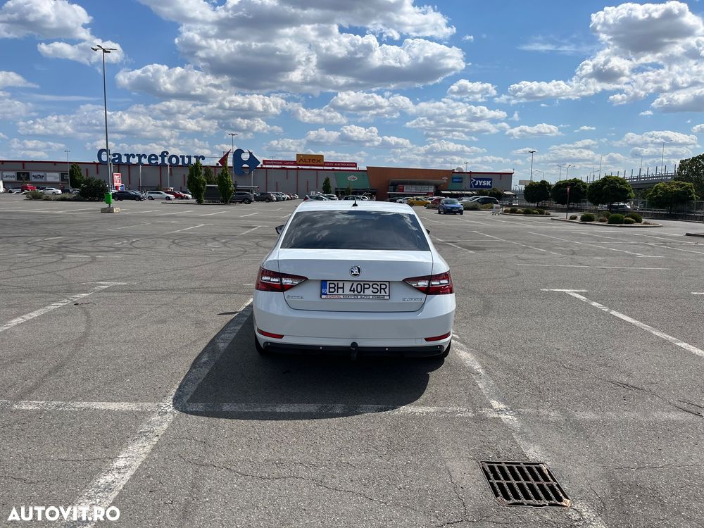 Skoda Superb 1.4 TSI ACT Ambition - 14