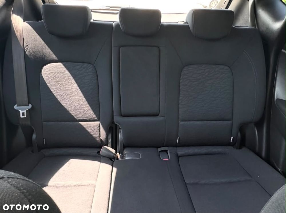 Hyundai ix20 1.4 Comfort blue - 11
