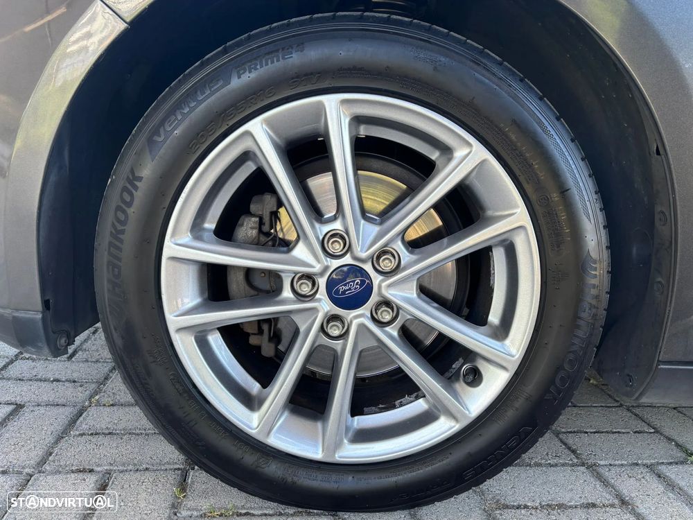 Ford Focus SW 1.0 EcoBoost S&S TREND - 20