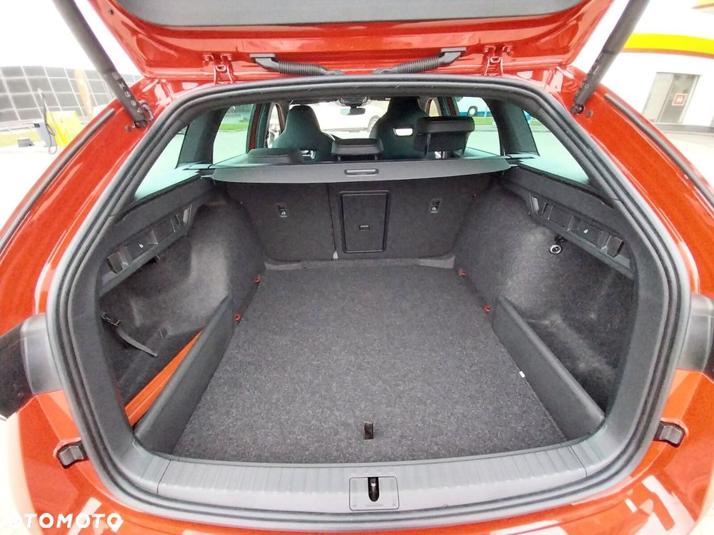 Skoda Octavia - 8