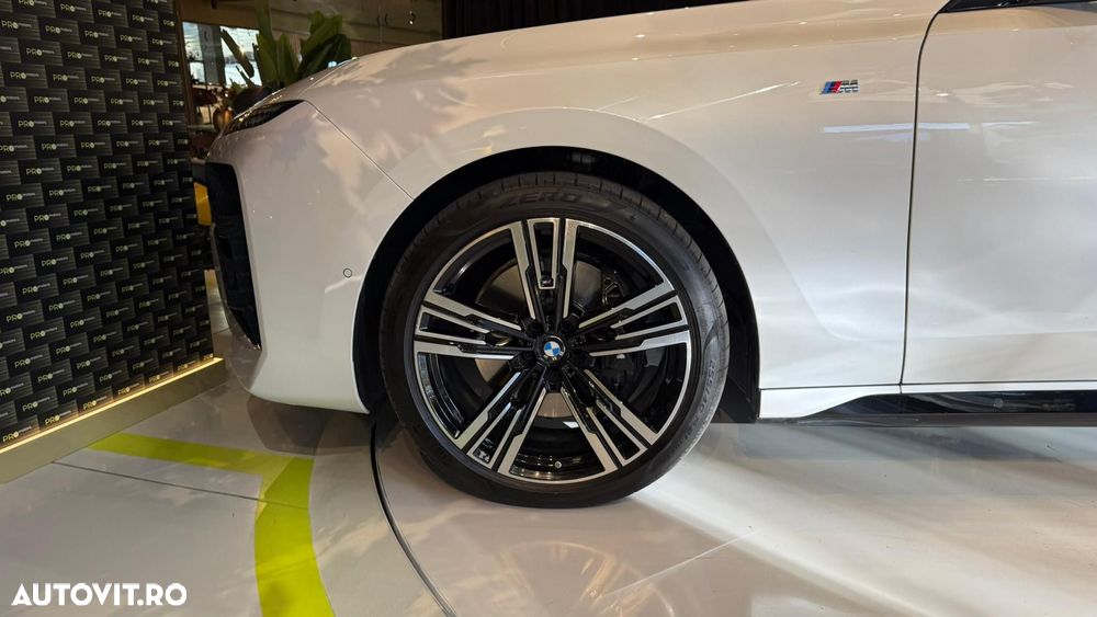 BMW Seria 7 740d xDrive - 9
