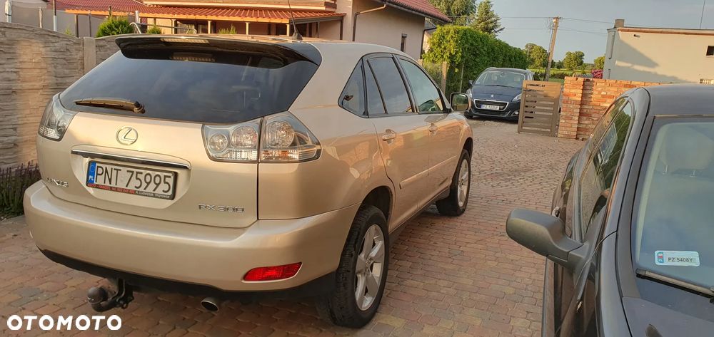 Lexus RX 300 Luxury - 4