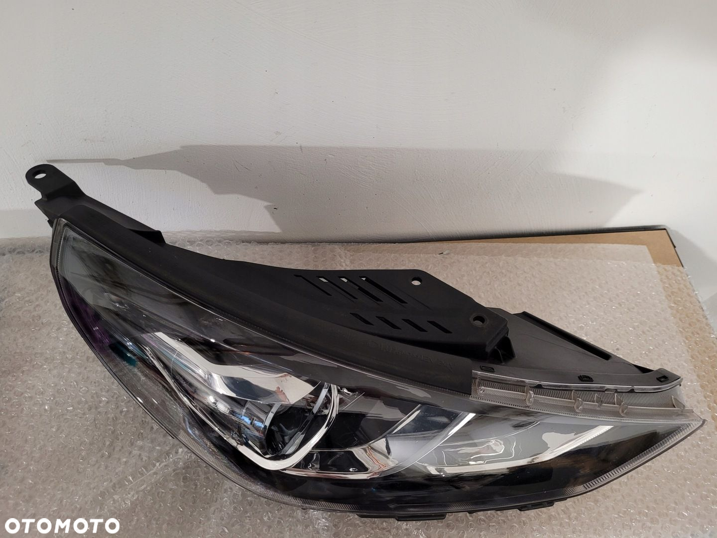 Hyundai i30 III lift lampa przod prawa soczewka ladna - 4