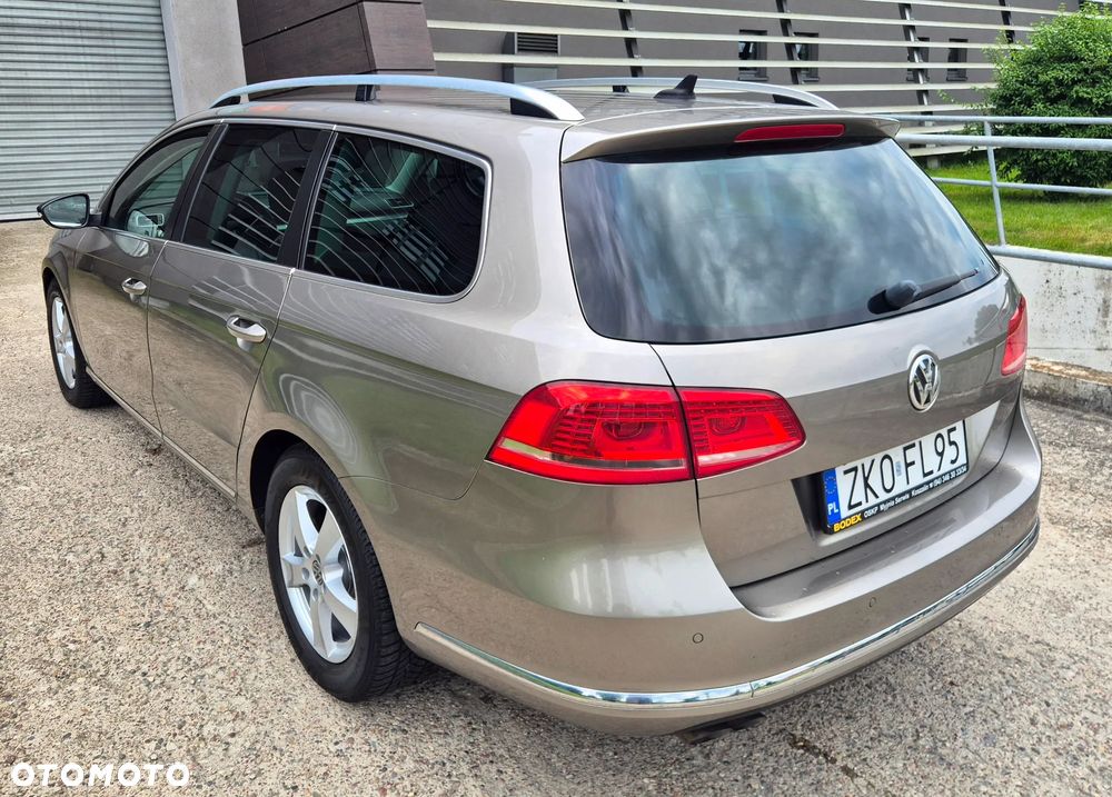 Volkswagen Passat 2.0 TDI DSG BlueMotion Technology Highline - 4