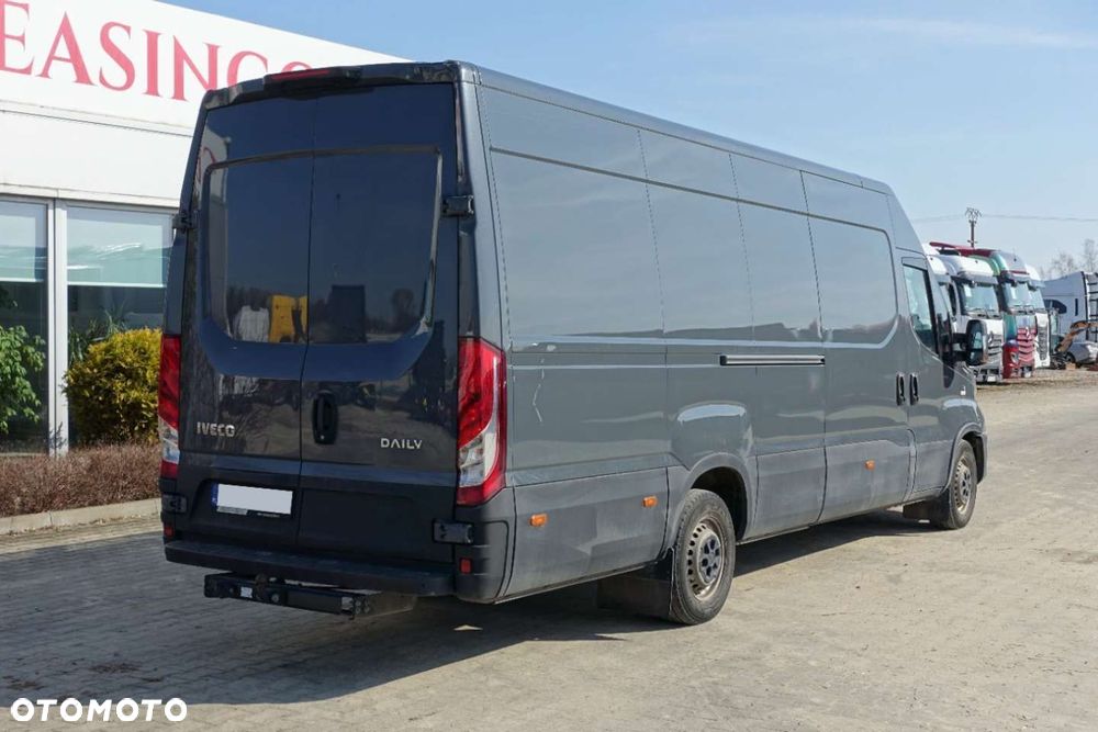 Iveco Daily 35S18 Hi-Matic - 4
