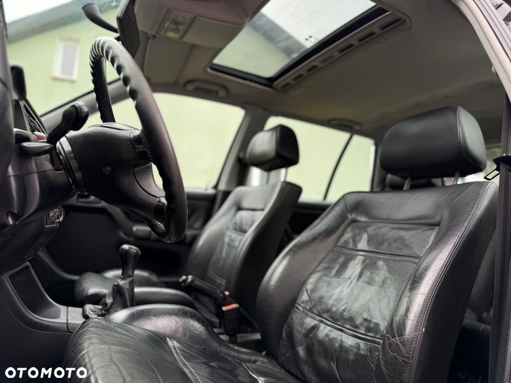 Volkswagen Golf - 13