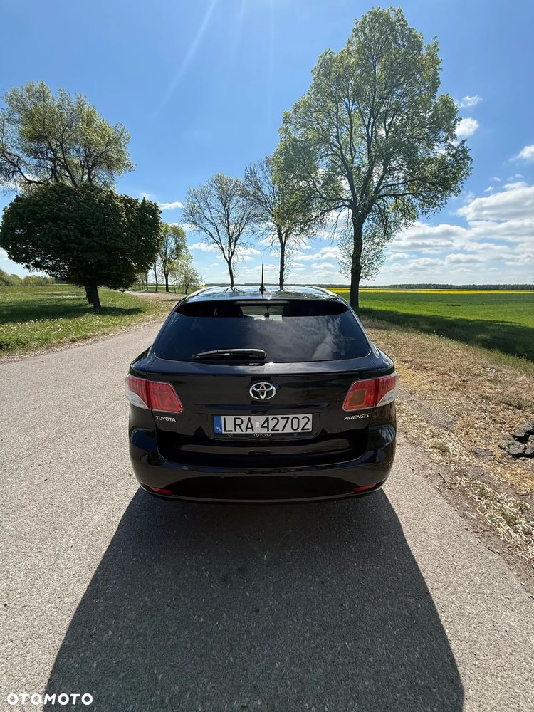 Toyota Avensis 2.0 D-4D Sol plus - 30