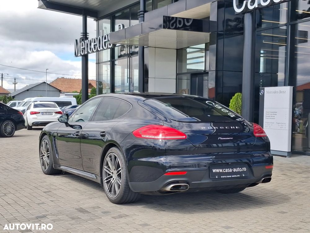 Porsche Panamera - 6