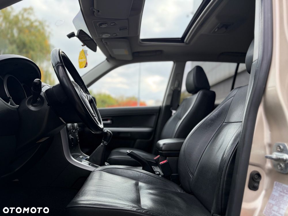 Suzuki Grand Vitara 1.9 DDiS De Luxe EU5 - 22