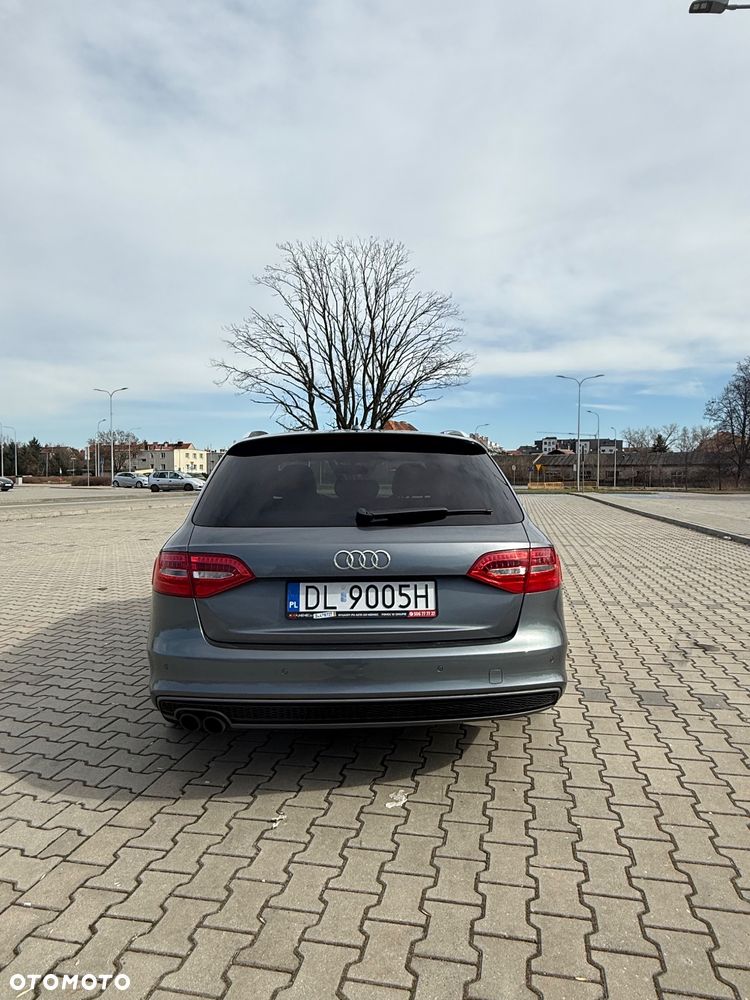 Audi A4 Avant 2.0 TDI Quattro - 5