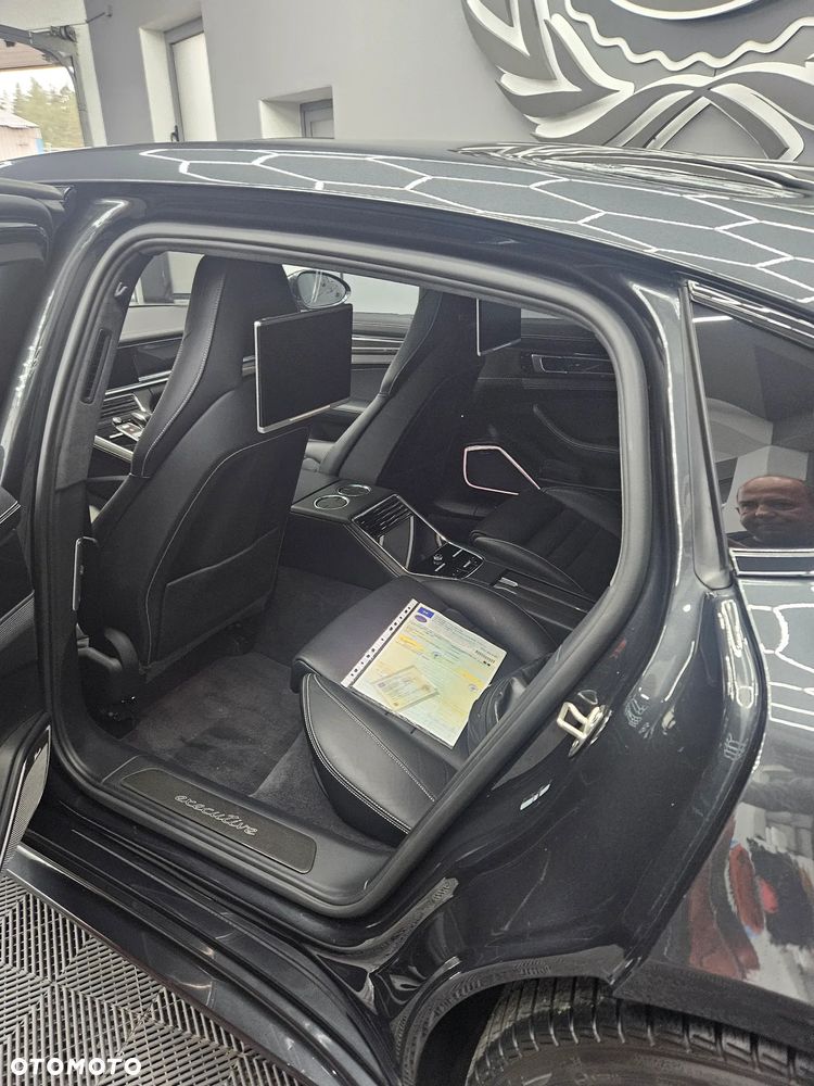 Porsche Panamera Turbo Executive - 15