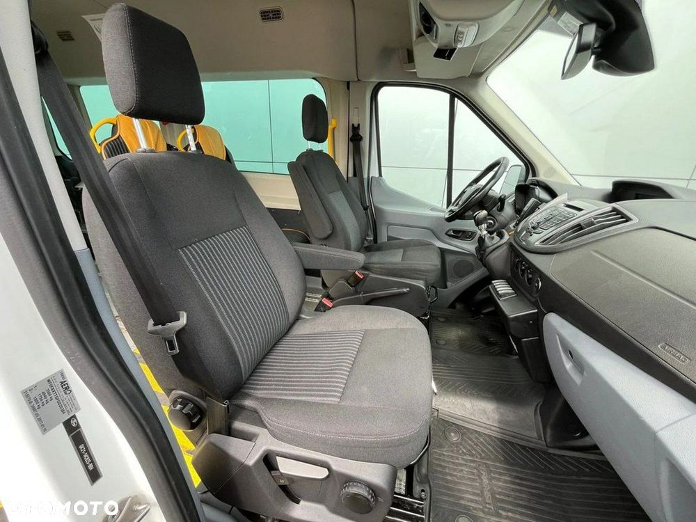 Ford Transit - 17