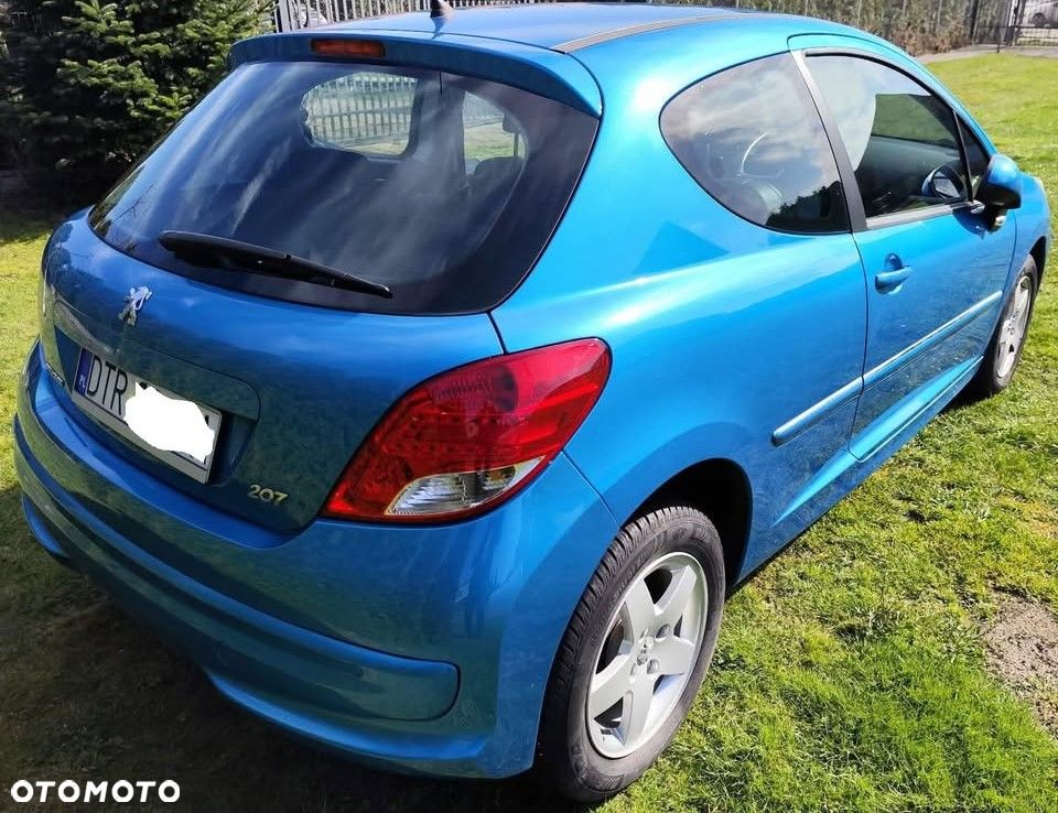 Peugeot 207 - 6