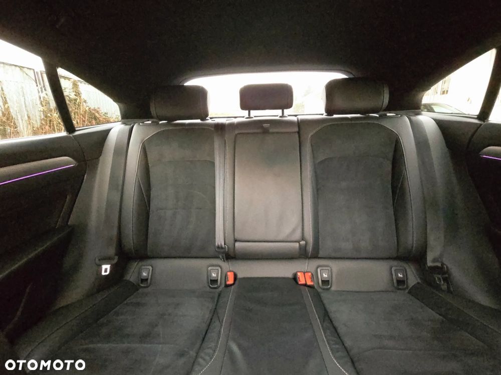 Volkswagen Arteon 2.0 TDI SCR R-Line DSG - 18