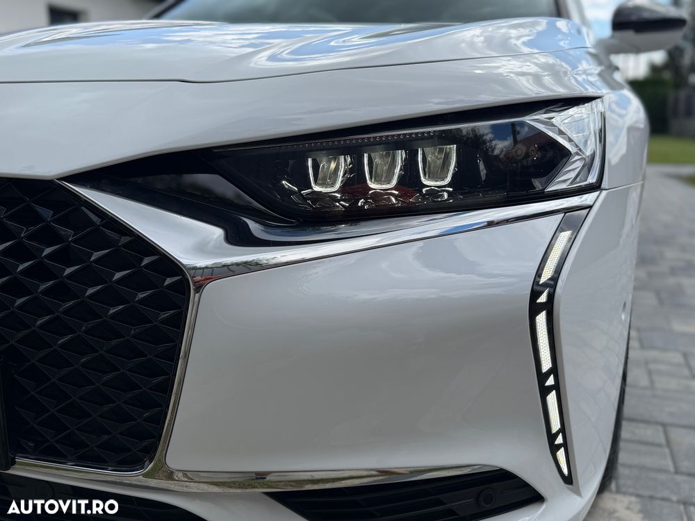 DS Automobiles DS 9 1.6 PHeV FWD 250 EAT8 PERFORMANCE Line + - 23