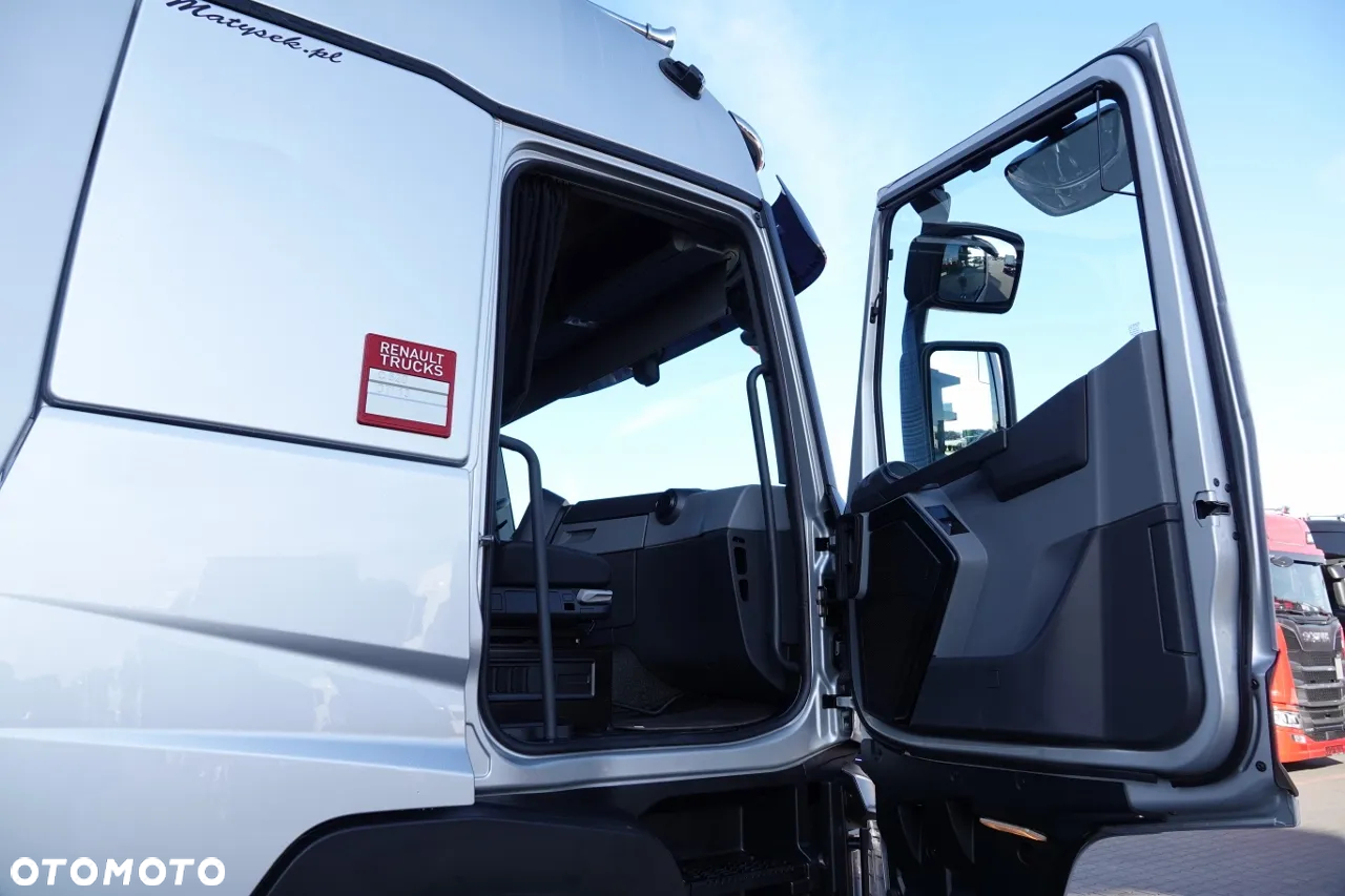 Renault C 520  / 6x4 / HYDRAULIKA / RETARDER /  KLIMA POSTOJOWA / 3 OSIOWY CIĄGNIK SIODŁOWY / DMC: 100 000 KG !! / BOGATE WYPOSAŻENIE - 37