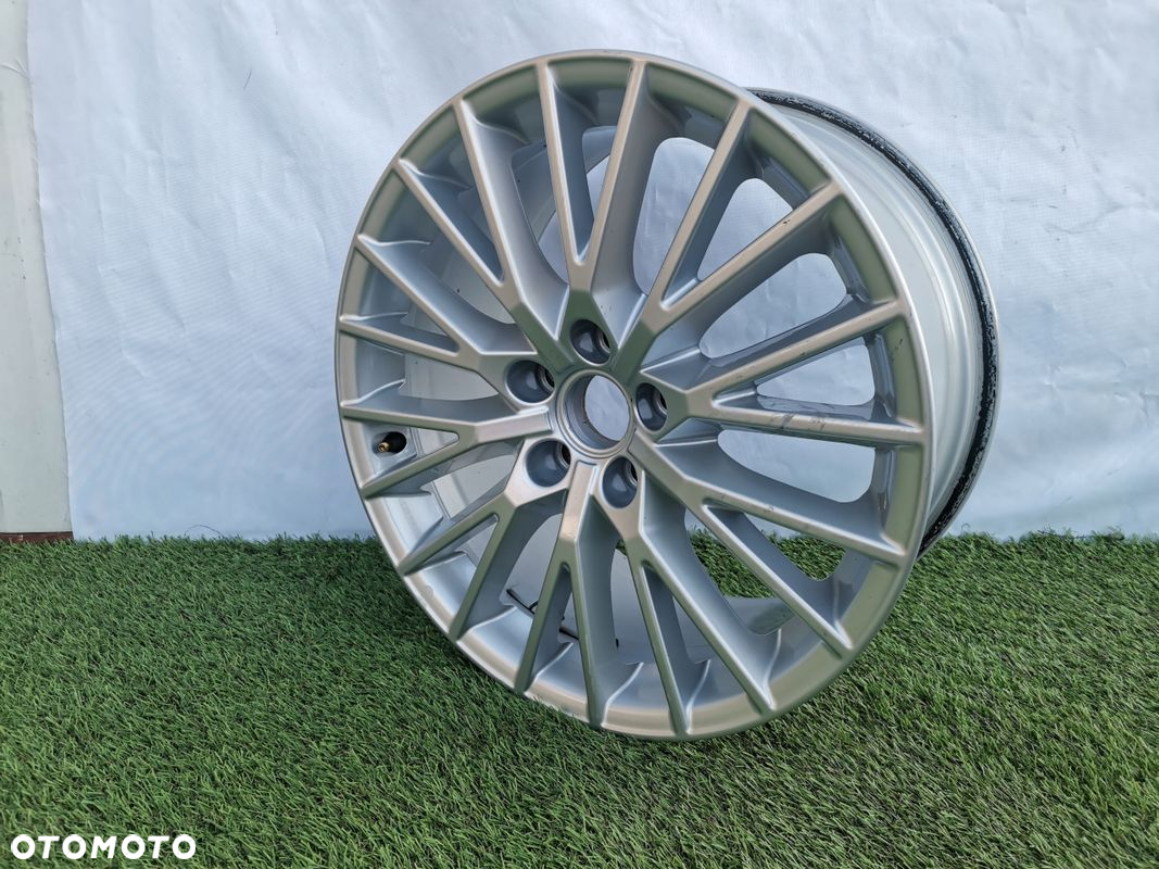 FELGA AUDI TT 8S0 8,5x18 ET50 5x112 8S0601025D - 2