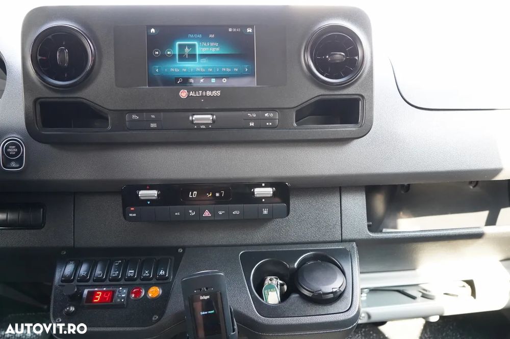 Mercedes-Benz SPRINTER 516 CDI / 2x KLIMA / SPROWADZONY / BOGATE WYPOSAŻENIE / - 20