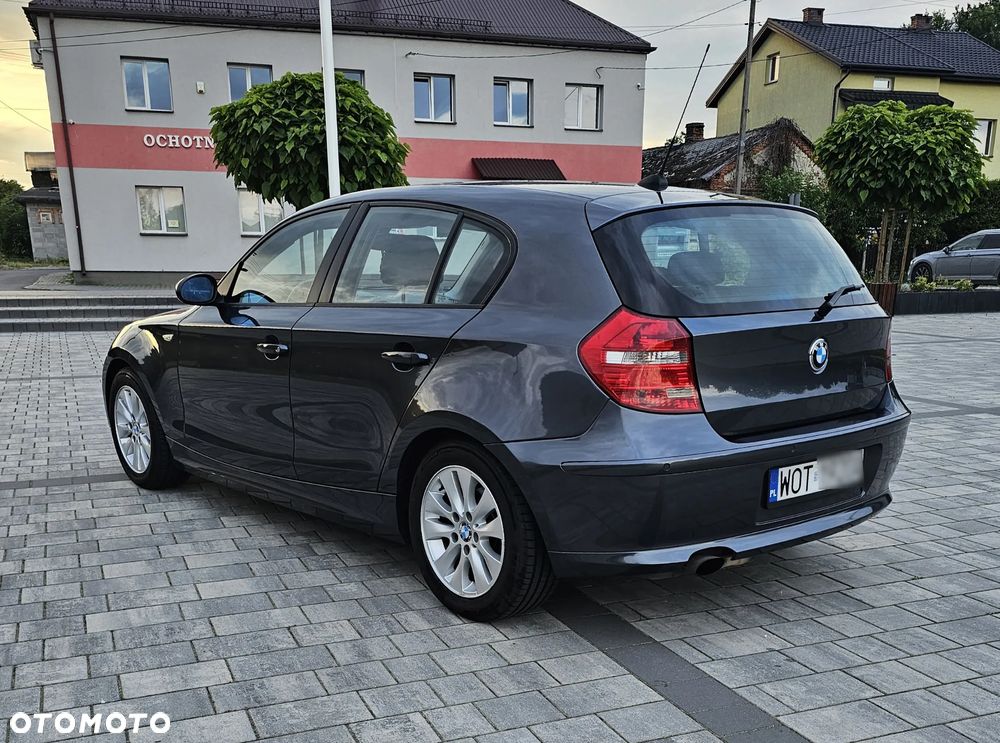 BMW Seria 1 116i - 5