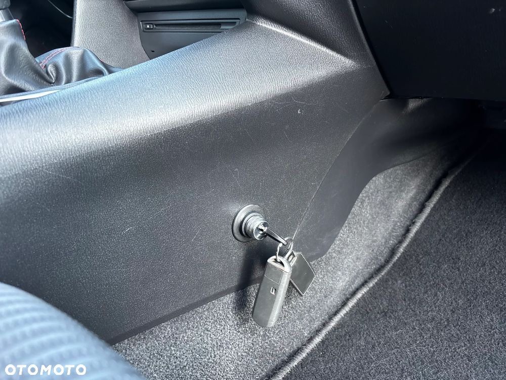Mazda 3 SKYACTIV-G 120 Exclusive-Line - 24