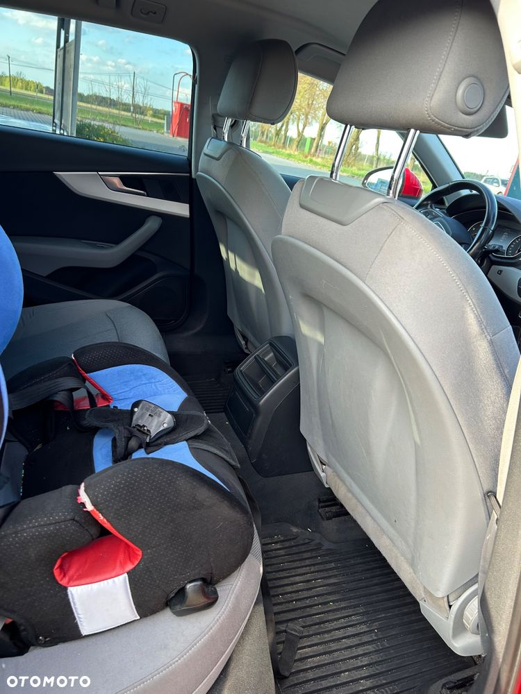 Audi A4 Avant 2.0 TDI Design S tronic - 8