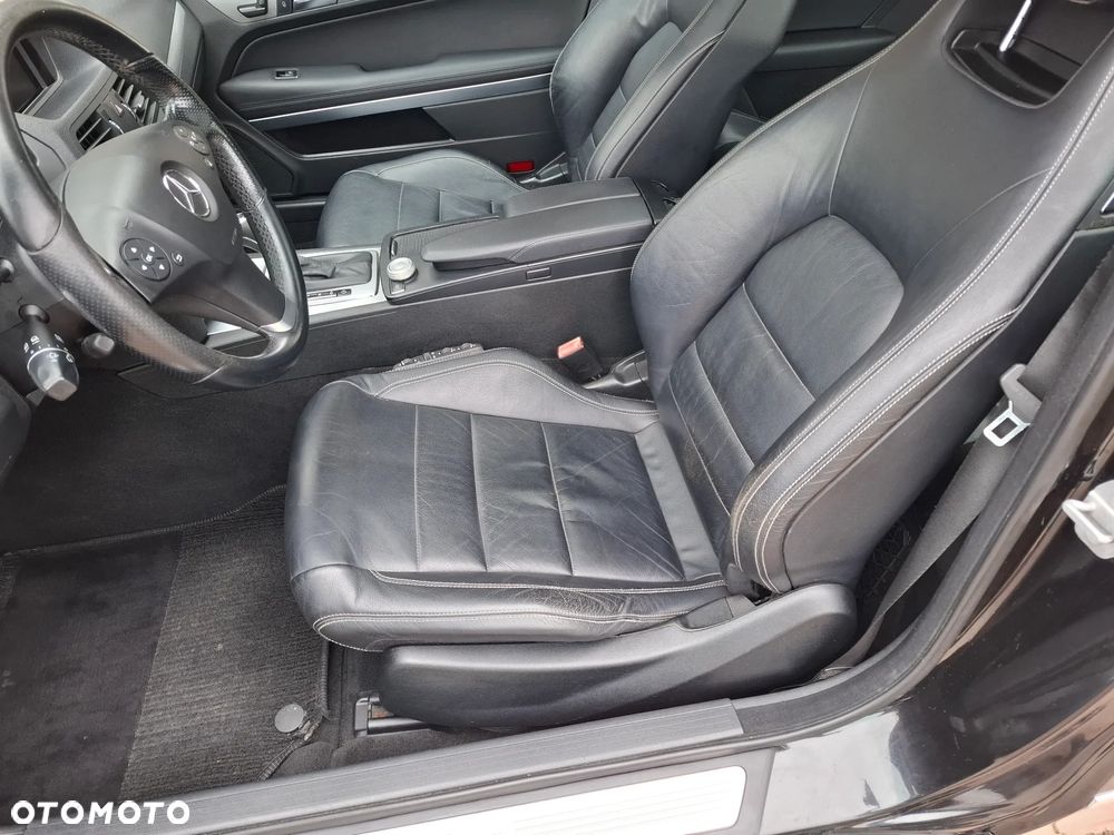 Mercedes-Benz Klasa E - 17