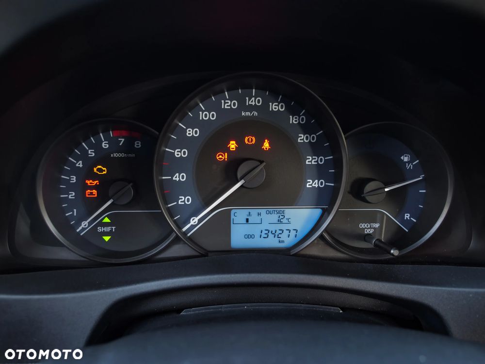 Toyota Corolla - 27