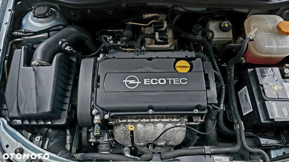 Opel Astra 1.6 Innovation - 23