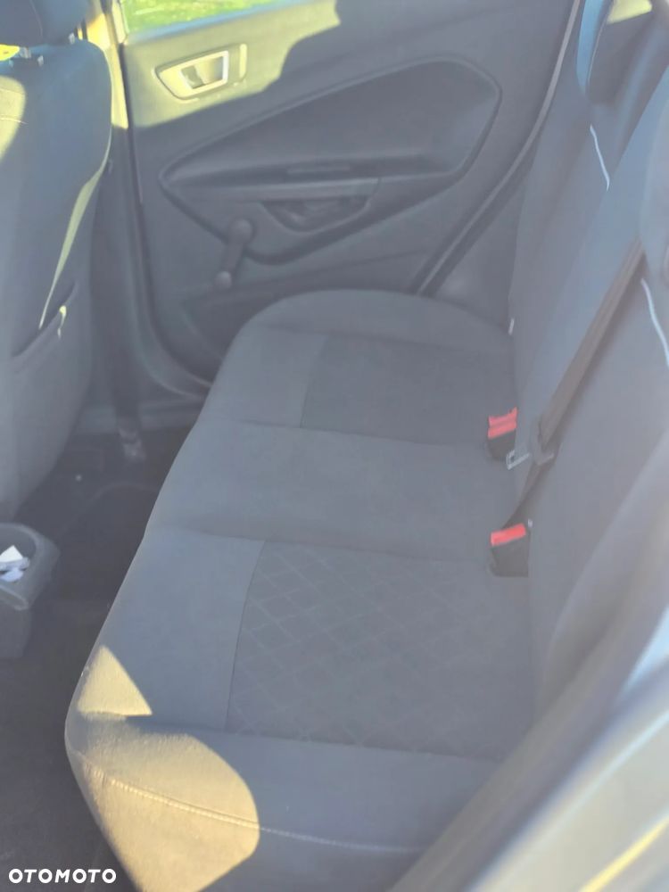 Ford Fiesta - 5