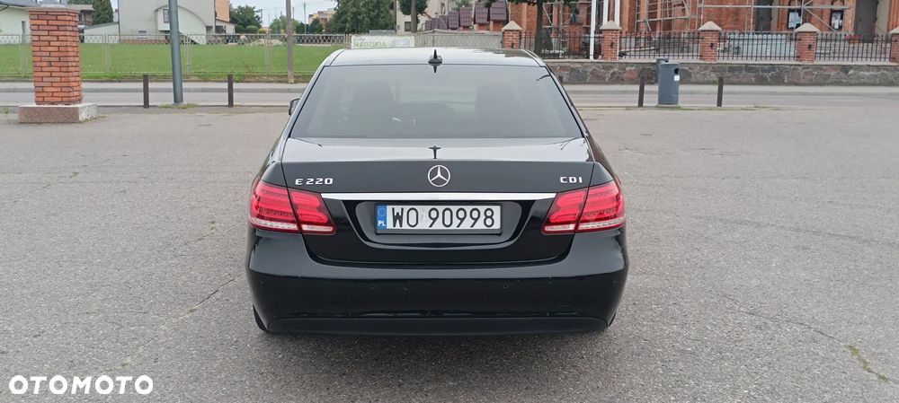 Mercedes-Benz Klasa E 220 CDI 7G-TRONIC - 4