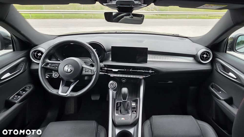 Alfa Romeo Tonale 1.5 T4 GSE mHEV Sprint DCT - 9