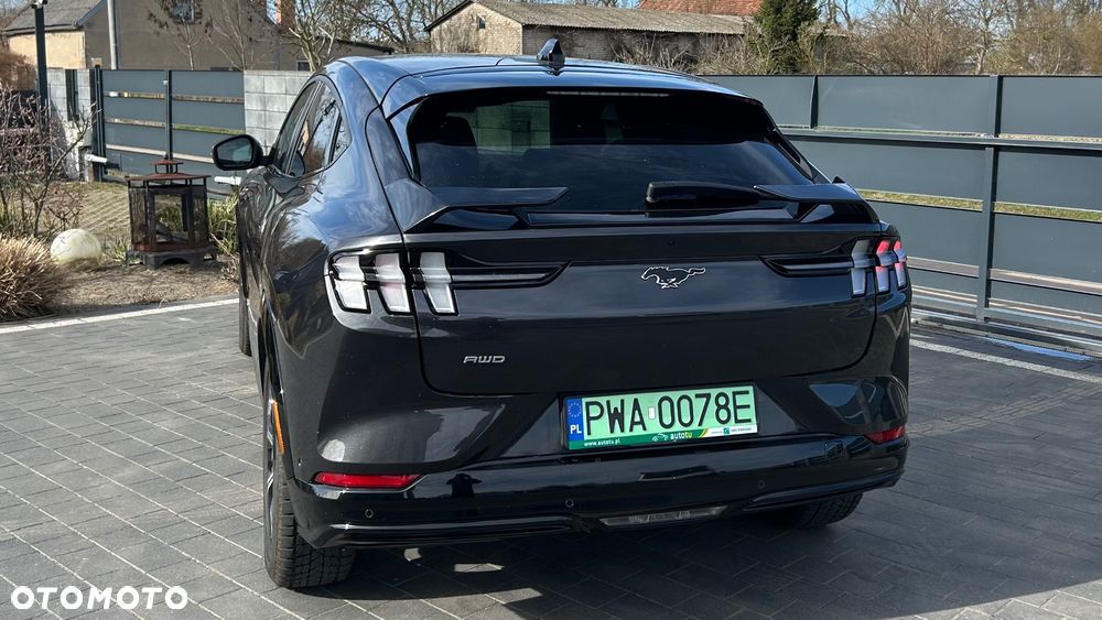 Ford Mustang Mach-E AWD PREMIUM - 12