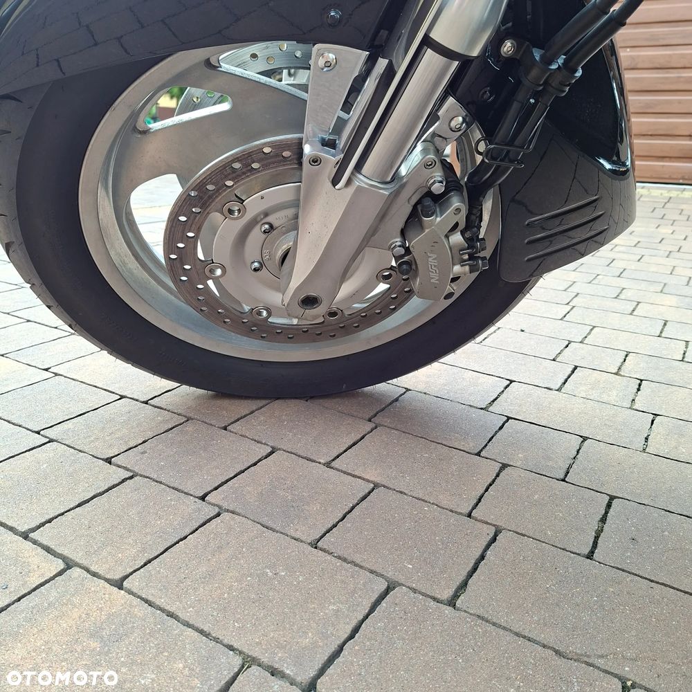 Honda VTX - 24