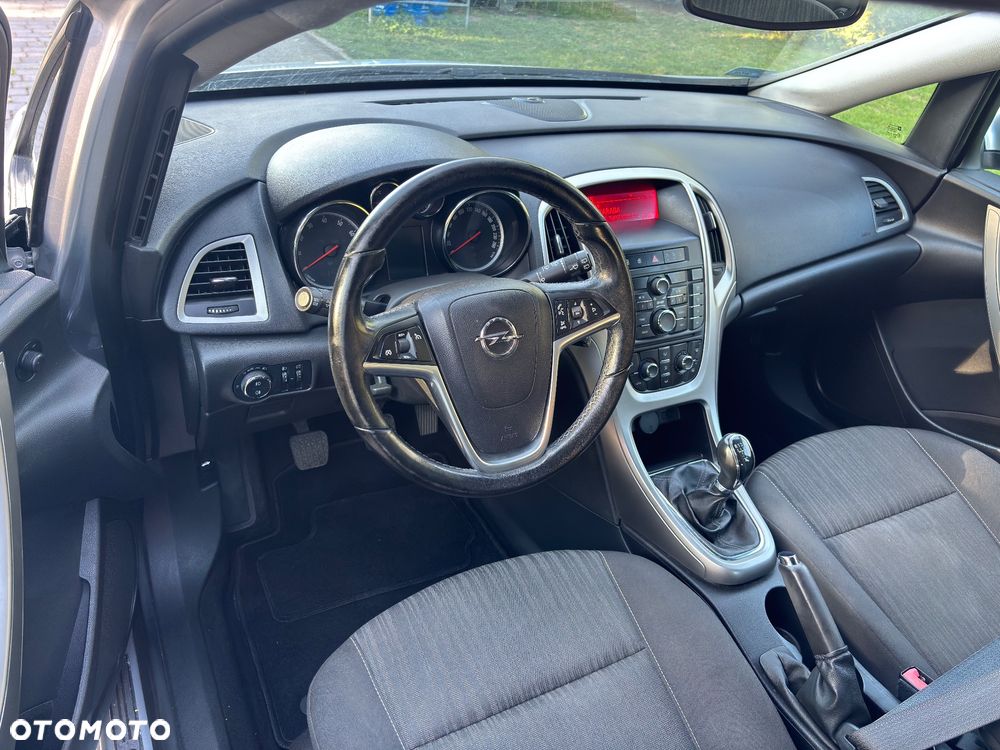 Opel Astra 1.6 Innovation - 8