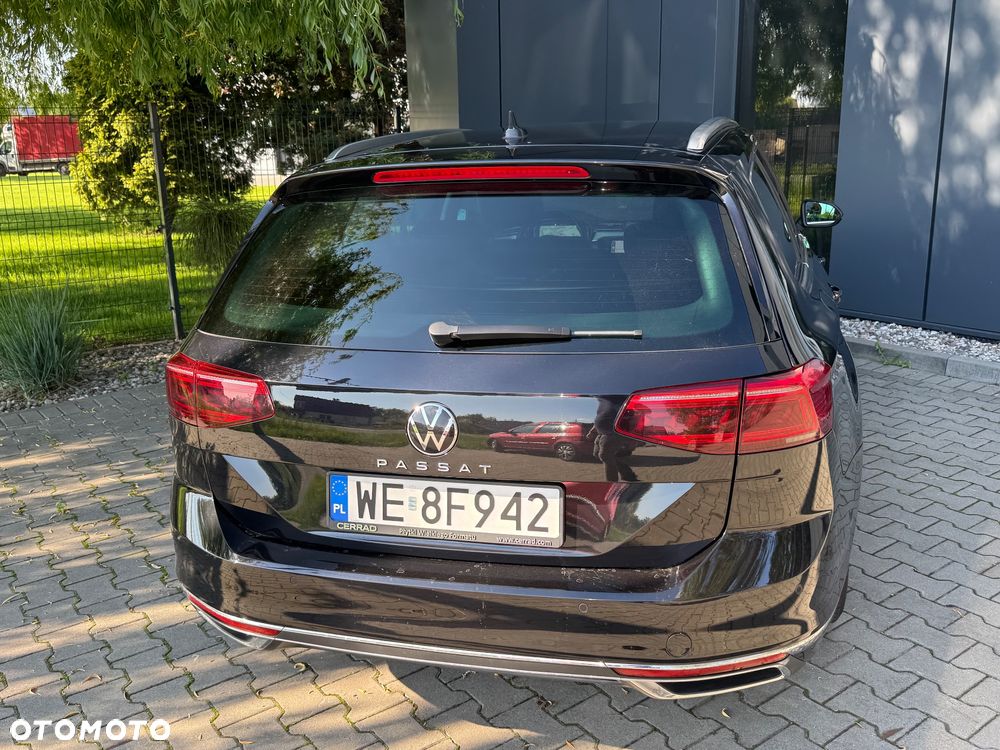 Volkswagen Passat 2.0 TDI EVO Elegance DSG - 20