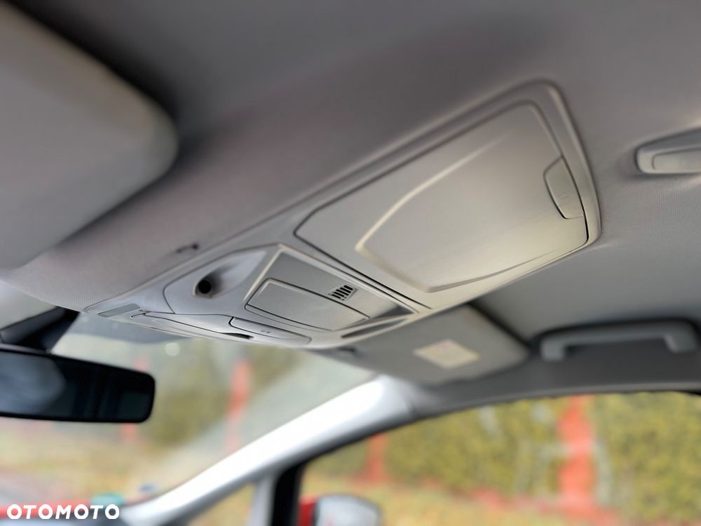 Ford C-MAX 2.0 TDCi Trend - 25