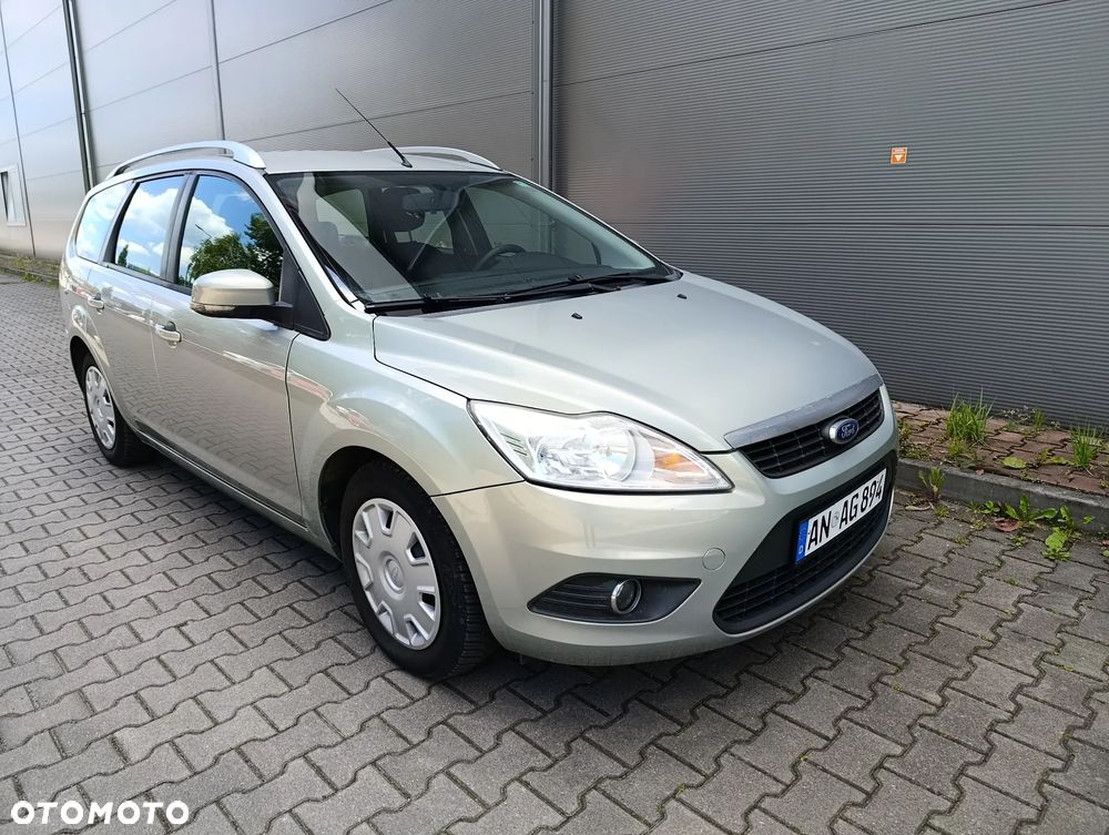 Ford Focus 1.6 16V Style+ - 1