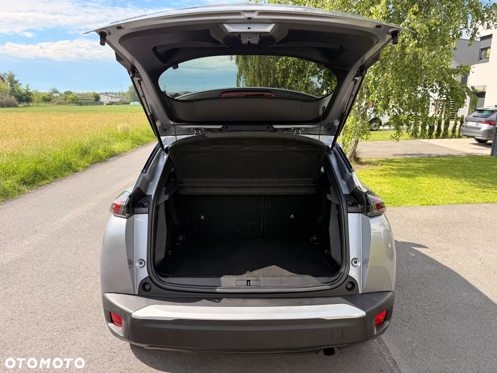 Peugeot 2008 1.2T Style S&S - 17