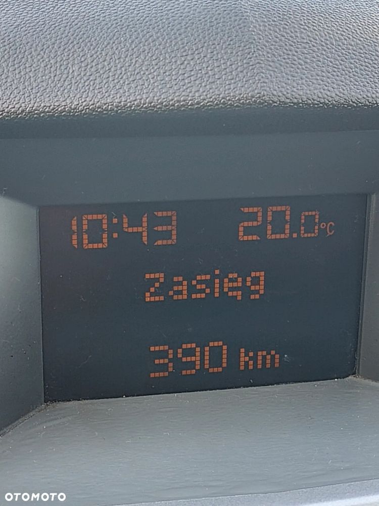 Opel Astra 1.6 Sport - 27