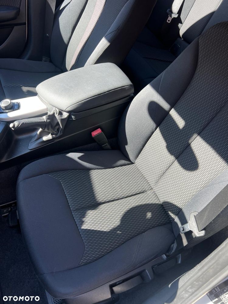 BMW Seria 1 - 8
